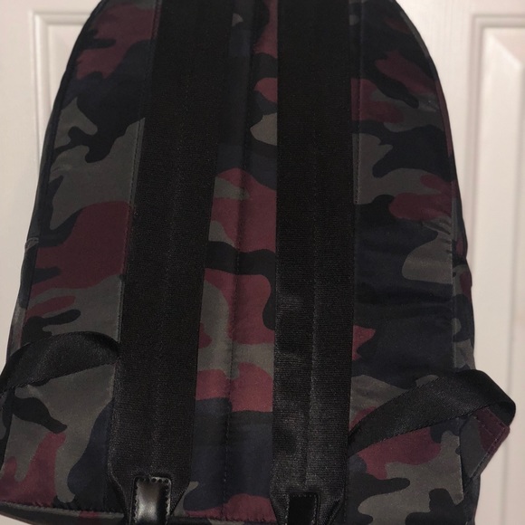 Michael Kors Kent Unisex Backpack - Picture 3 of 8